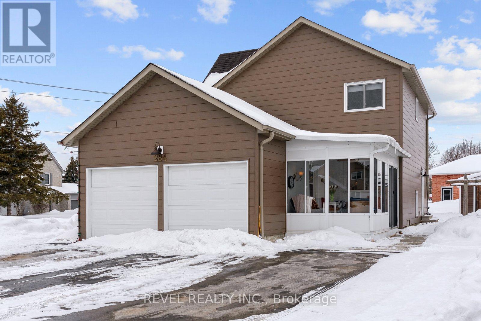 284 Victoria Avenue N, Kawartha Lakes (Lindsay), Ontario  K9V 6A8 - Photo 4 - X12829796