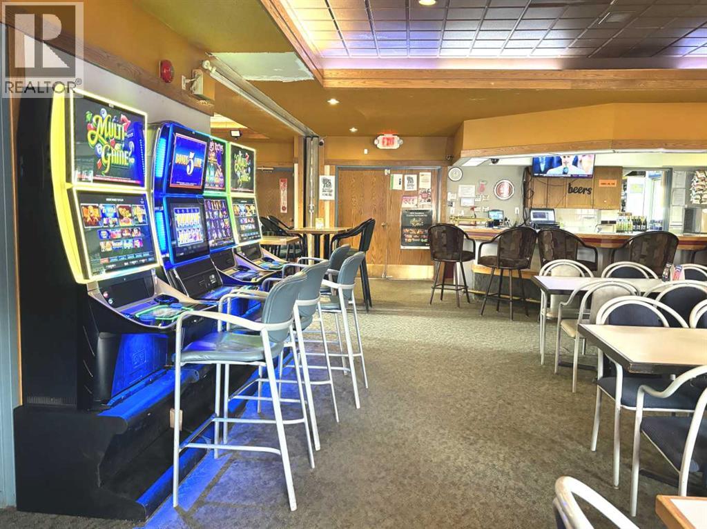 309 Main Street, Three Hills, Alberta  T0M 2A0 - Photo 6 - A2159933