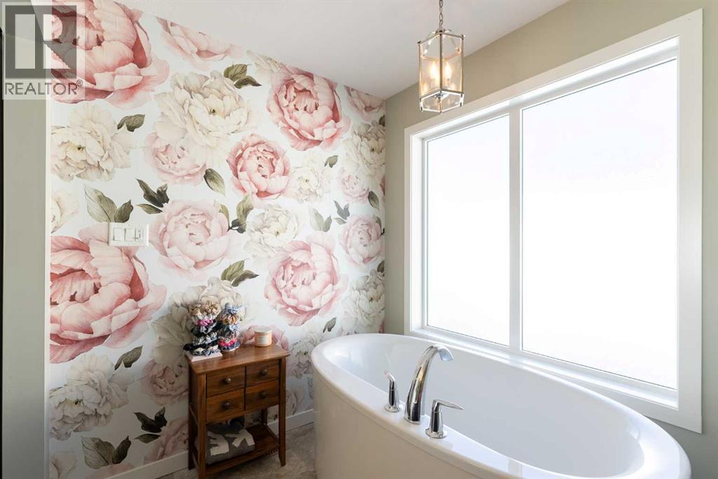 135 Riverhurst Cove W, Lethbridge, Alberta  T1K 6Y8 - Photo 20 - A2286462