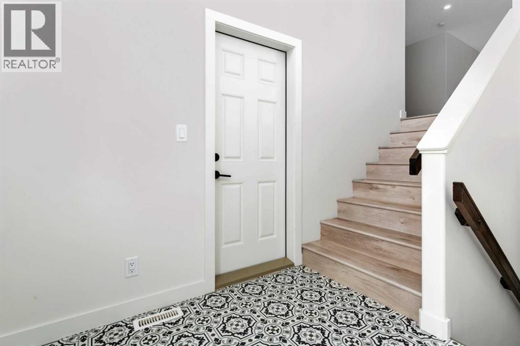 182 Norseman Close, Penhold, Alberta T0M 1R0 - Photo 7 - A2280653