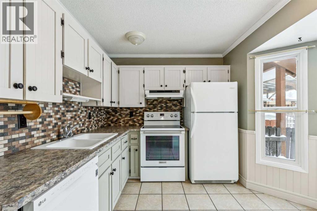 3412 Temple Road Ne, Calgary, Alberta  T1Y 3A9 - Photo 8 - A2287129