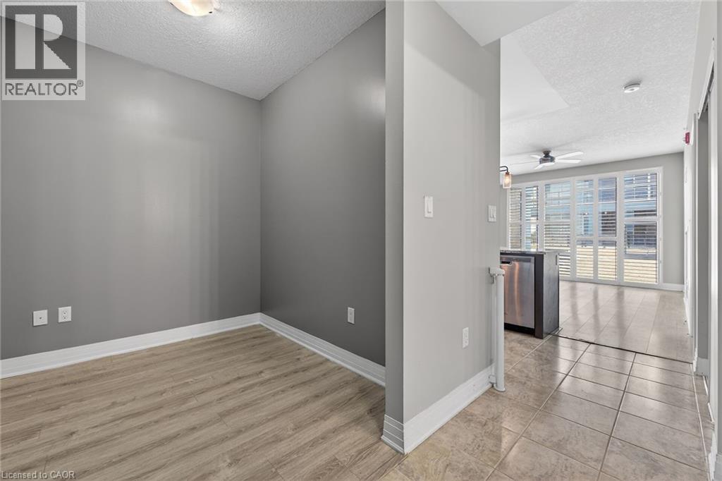 10 Concord Place Unit 110, Grimsby, Ontario  L3M 0G6 - Photo 20 - 40807643