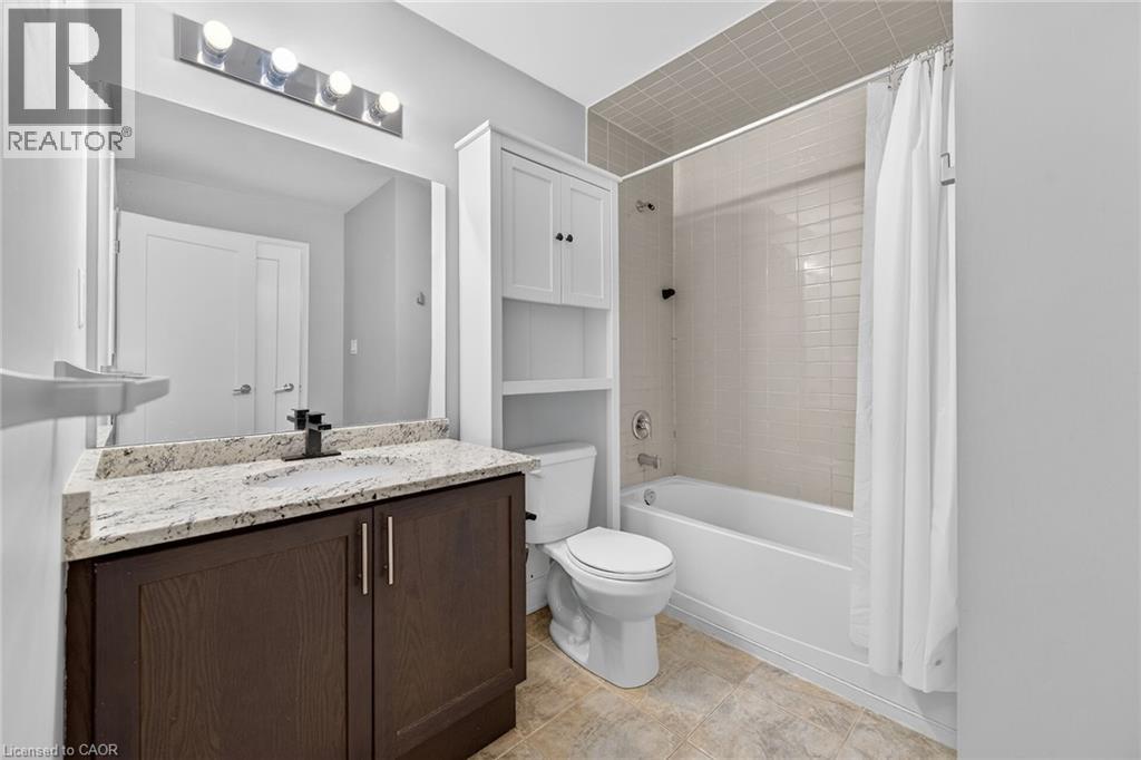 10 Concord Place Unit 110, Grimsby, Ontario  L3M 0G6 - Photo 16 - 40807643