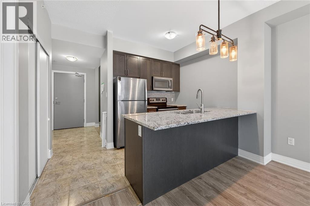 10 Concord Place Unit 110, Grimsby, Ontario  L3M 0G6 - Photo 6 - 40807643