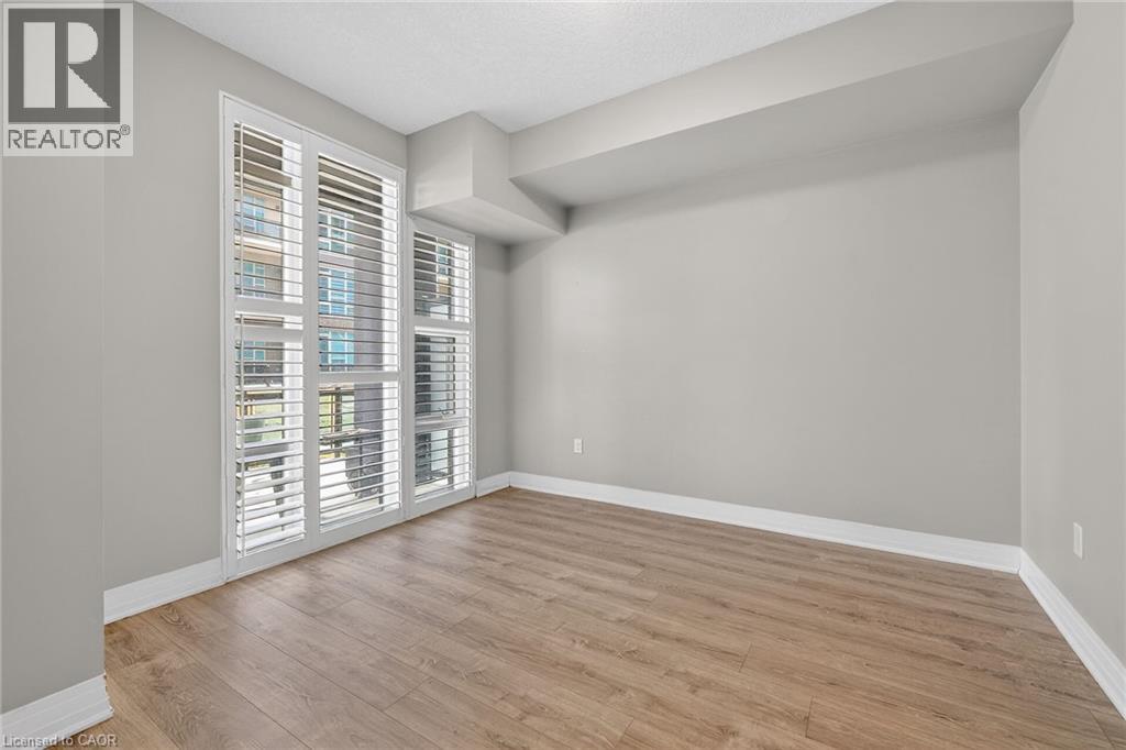 10 Concord Place Unit 110, Grimsby, Ontario  L3M 0G6 - Photo 12 - 40807643