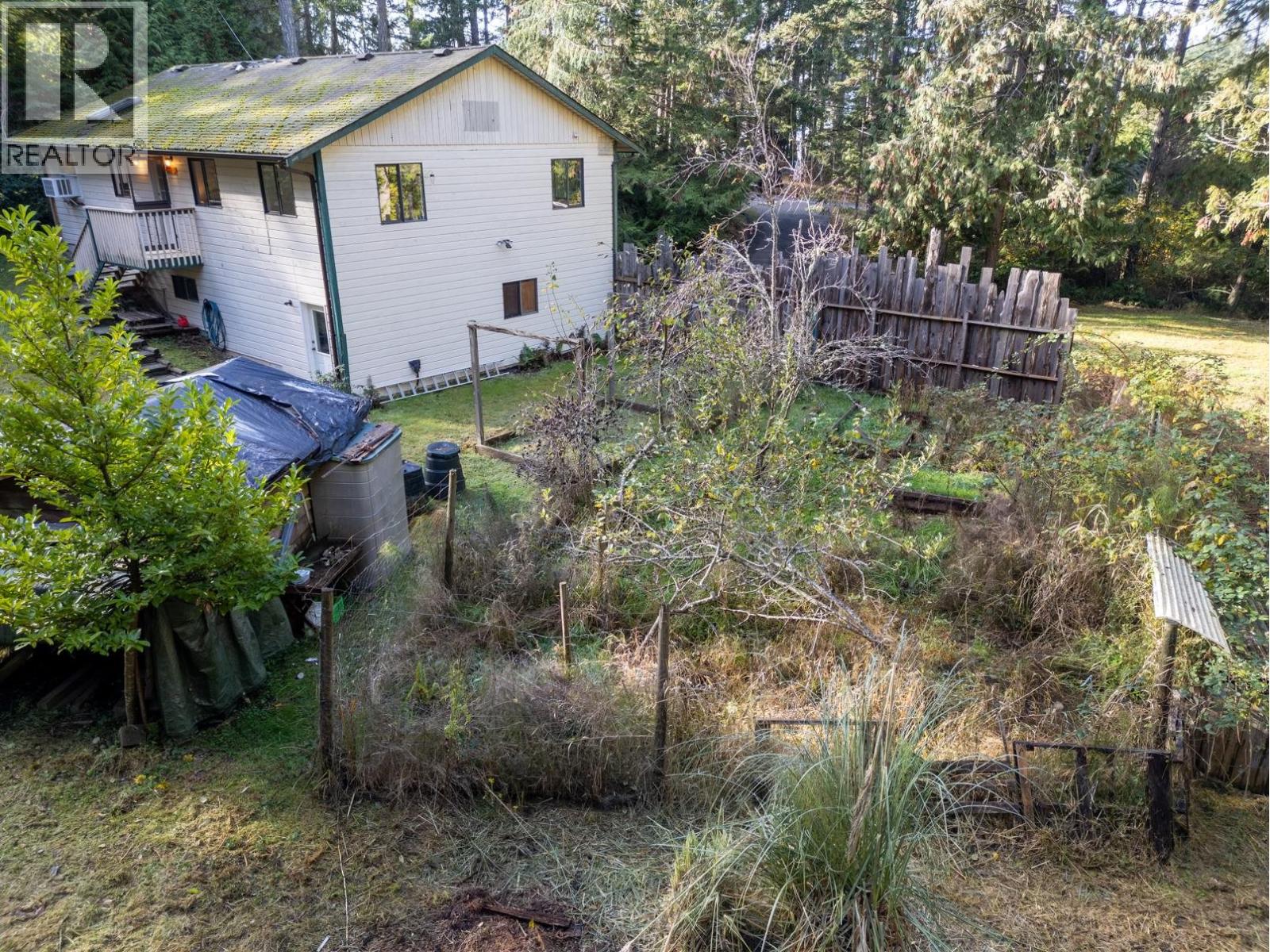 37150 Schooner Way, Pender Island, British Columbia  V0N 2M2 - Photo 33 - R3068457