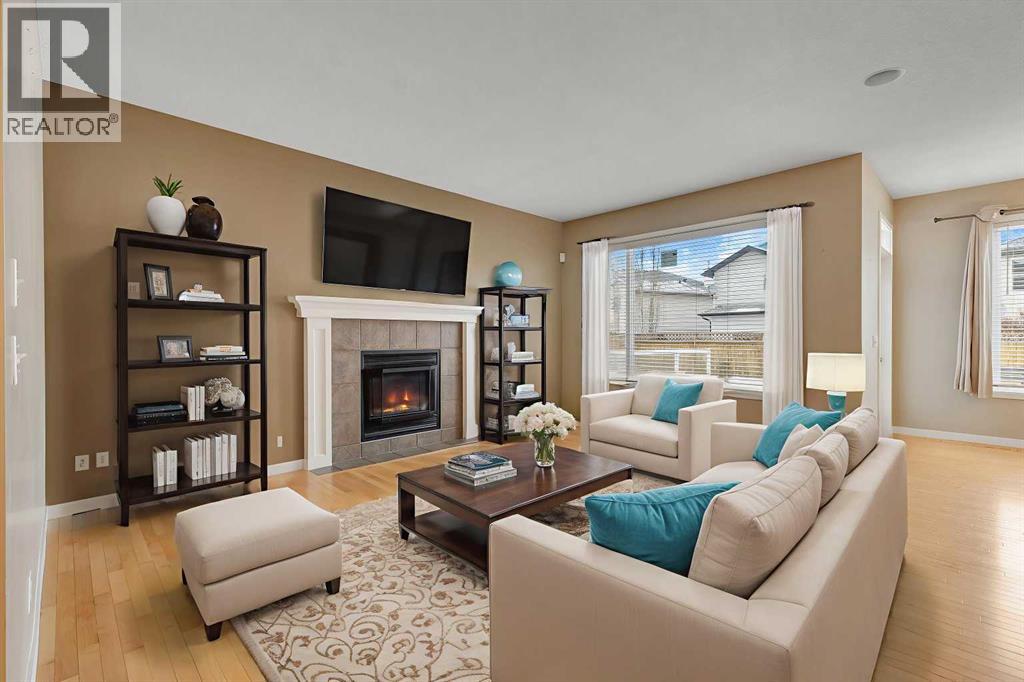 119 Valley Stream Circle Nw, Calgary, Alberta T3B 5W2 - Photo 6 - A2277760