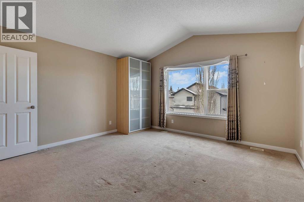 119 Valley Stream Circle Nw, Calgary, Alberta T3B 5W2 - Photo 26 - A2277760