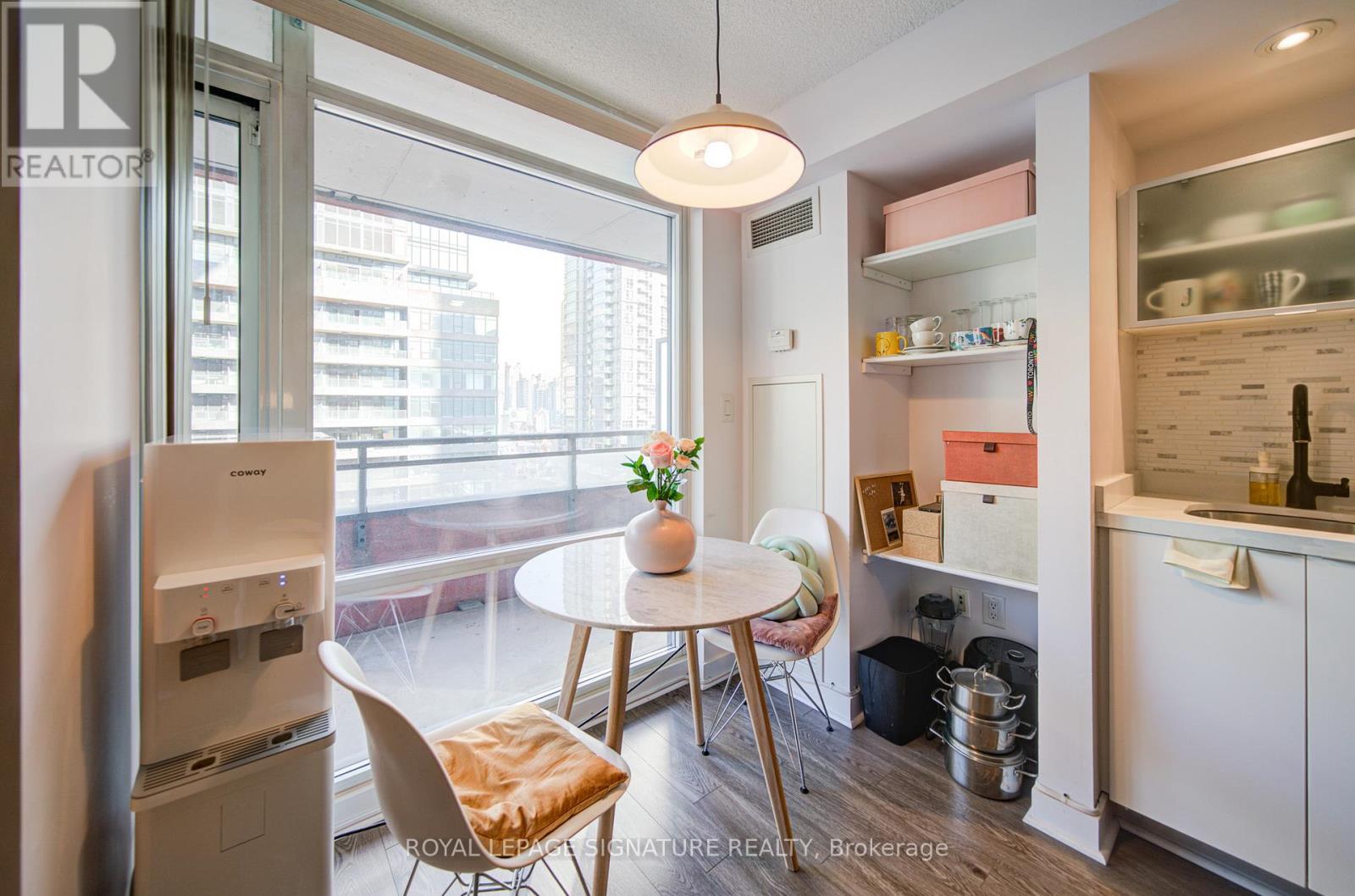 716 - 4k Spadina Avenue E, Toronto (Waterfront Communities), Ontario  M5V 3Y9 - Photo 8 - C12829778