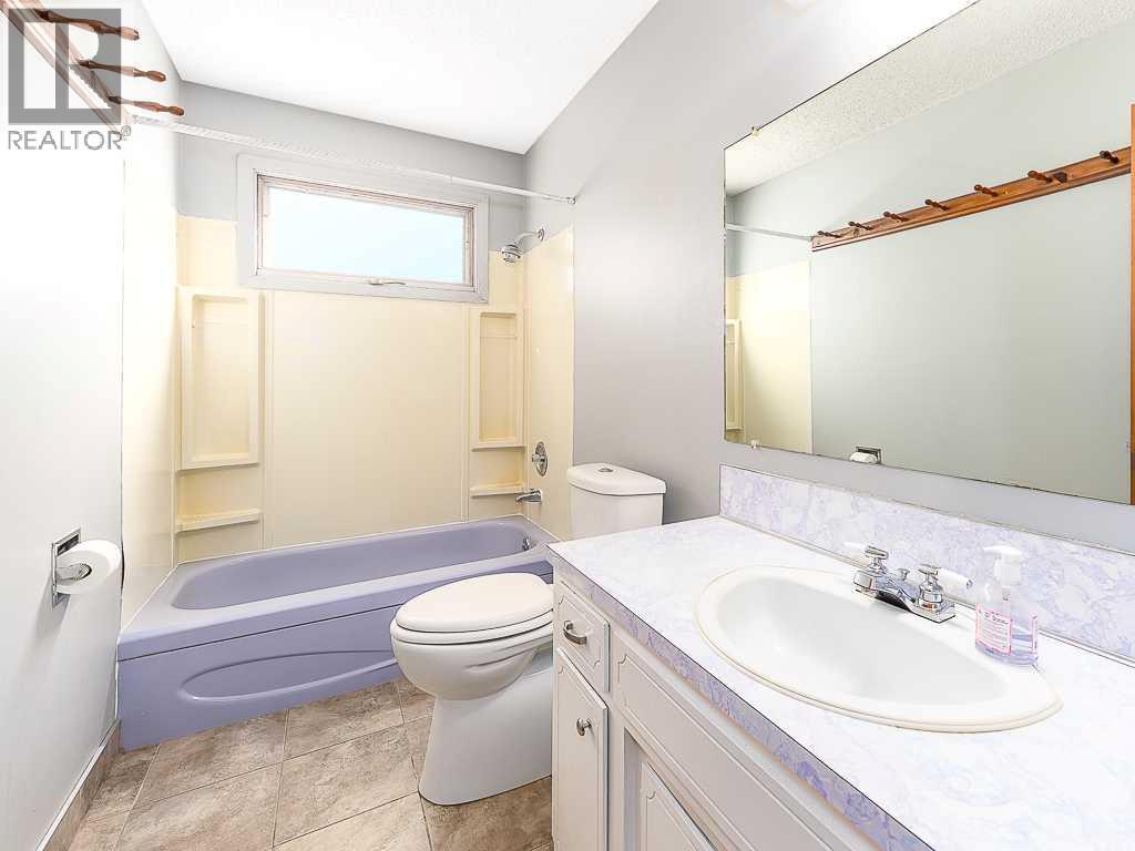 6208 Dalton Drive Nw, Calgary, Alberta  T3A 1E3 - Photo 18 - A2289536