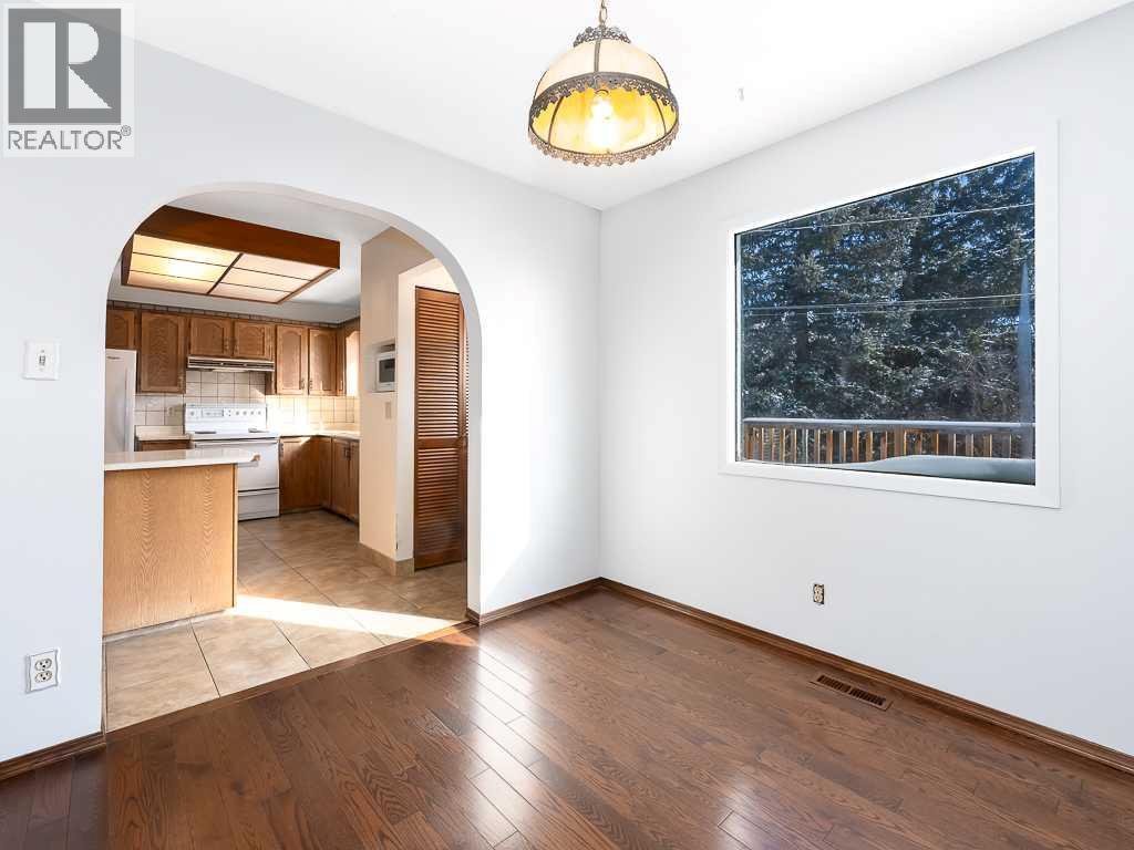 6208 Dalton Drive Nw, Calgary, Alberta  T3A 1E3 - Photo 10 - A2289536