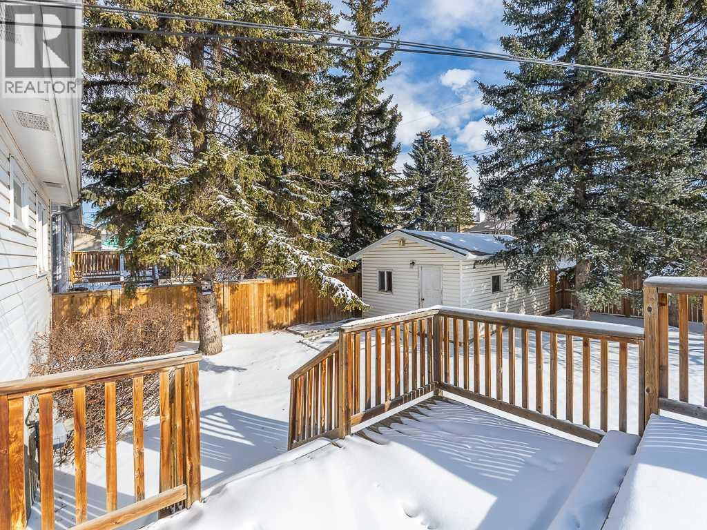 6208 Dalton Drive Nw, Calgary, Alberta  T3A 1E3 - Photo 5 - A2289536