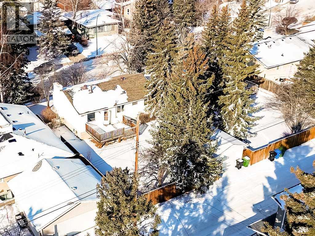 6208 Dalton Drive Nw, Calgary, Alberta  T3A 1E3 - Photo 3 - A2289536