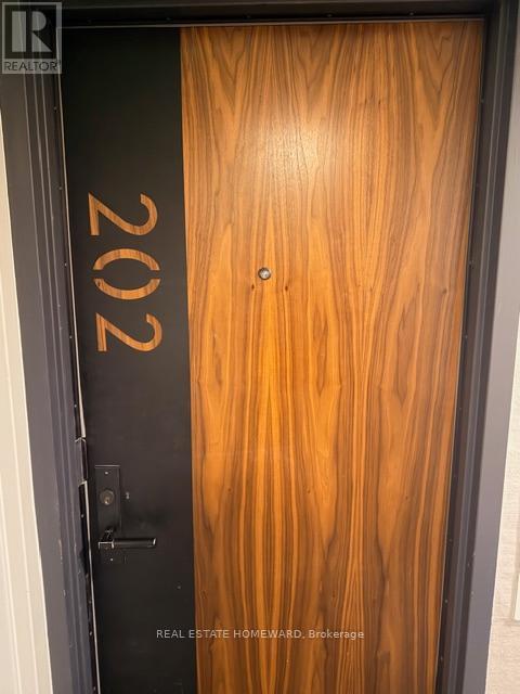 202 - 1145 Logan Avenue, Toronto (Broadview North), Ontario  M4K 3G9 - Photo 3 - E12829768