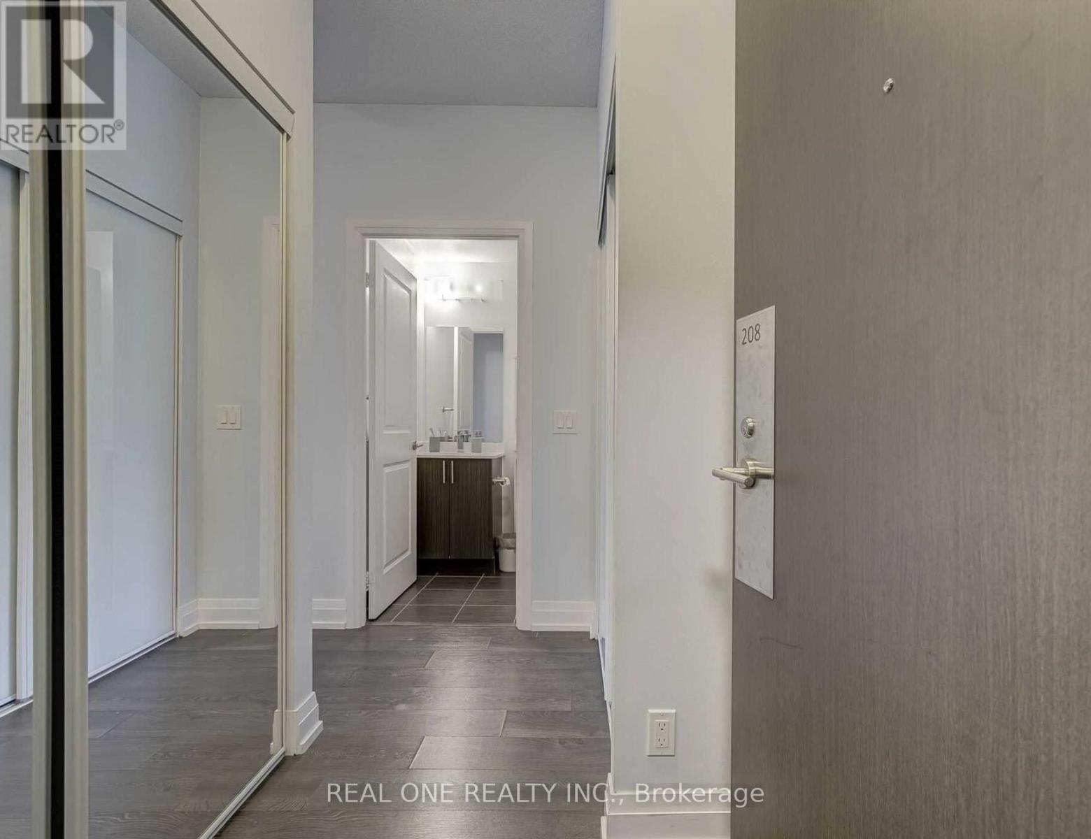 #208 - 7890 Bathurst Street, Vaughan (Beverley Glen), Ontario  L4J 0J8 - Photo 4 - N12829802