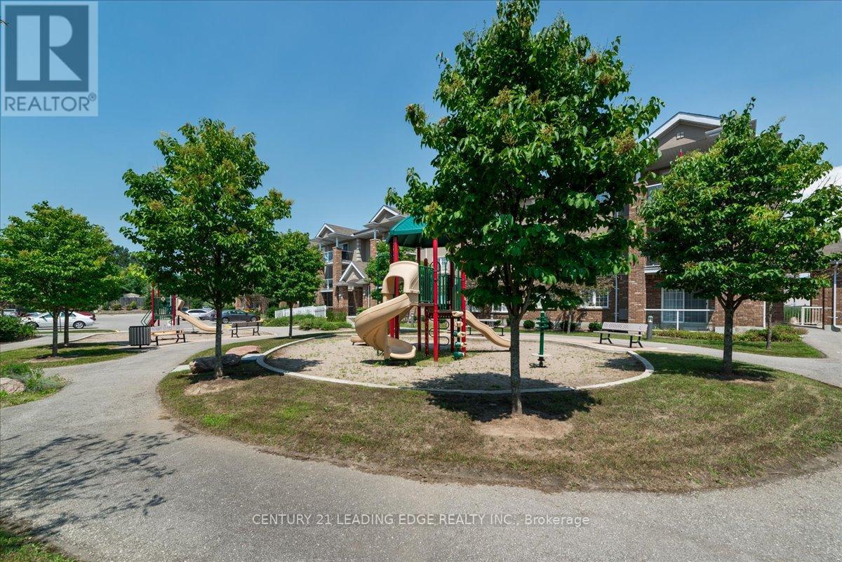 20 - 43 Coulter Street, Barrie, Ontario  L4N 6L9 - Photo 17 - S12829808