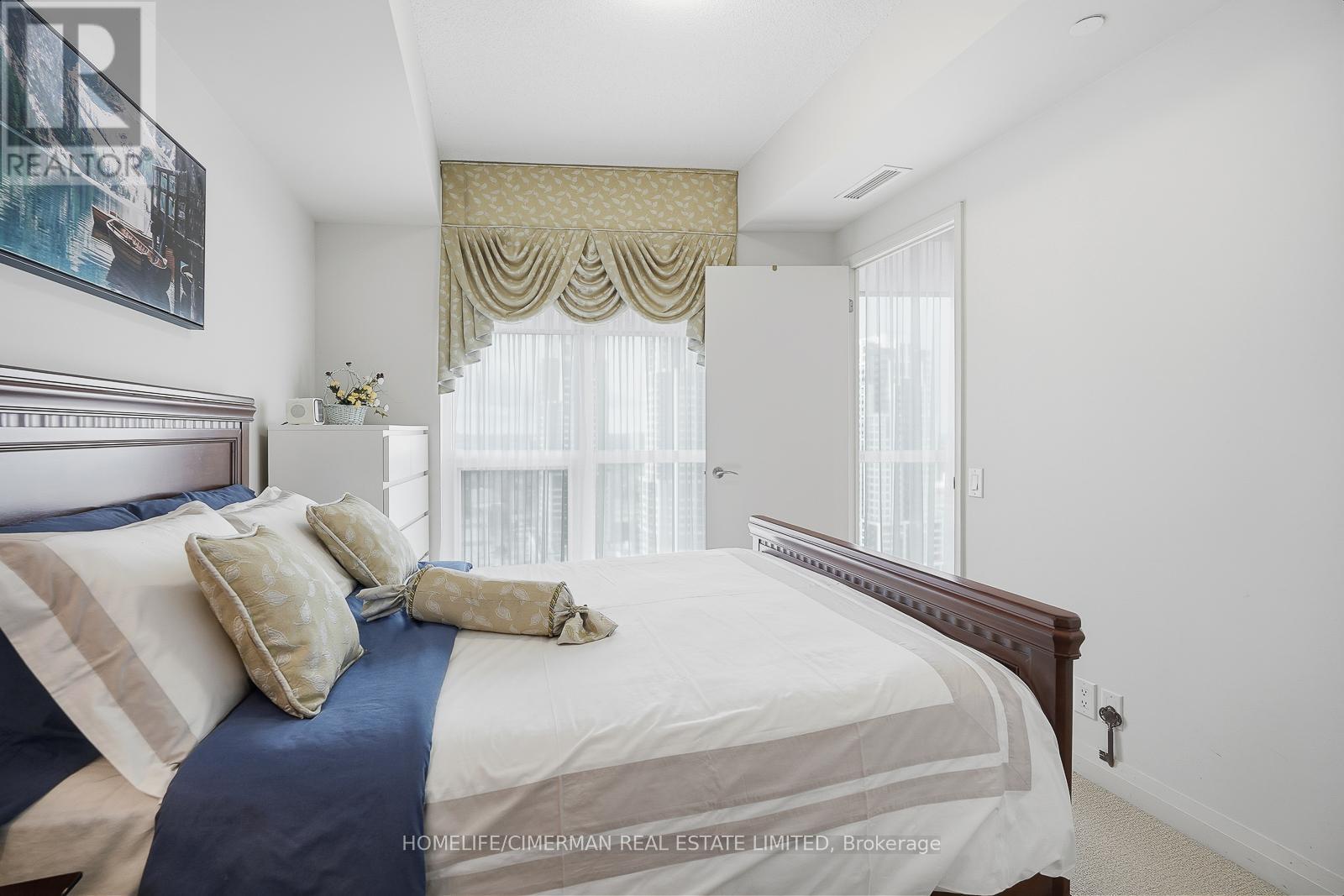 2006 - 1 Valhalla Inn Road, Toronto, Ontario  M9B 1S9 - Photo 21 - W12694834