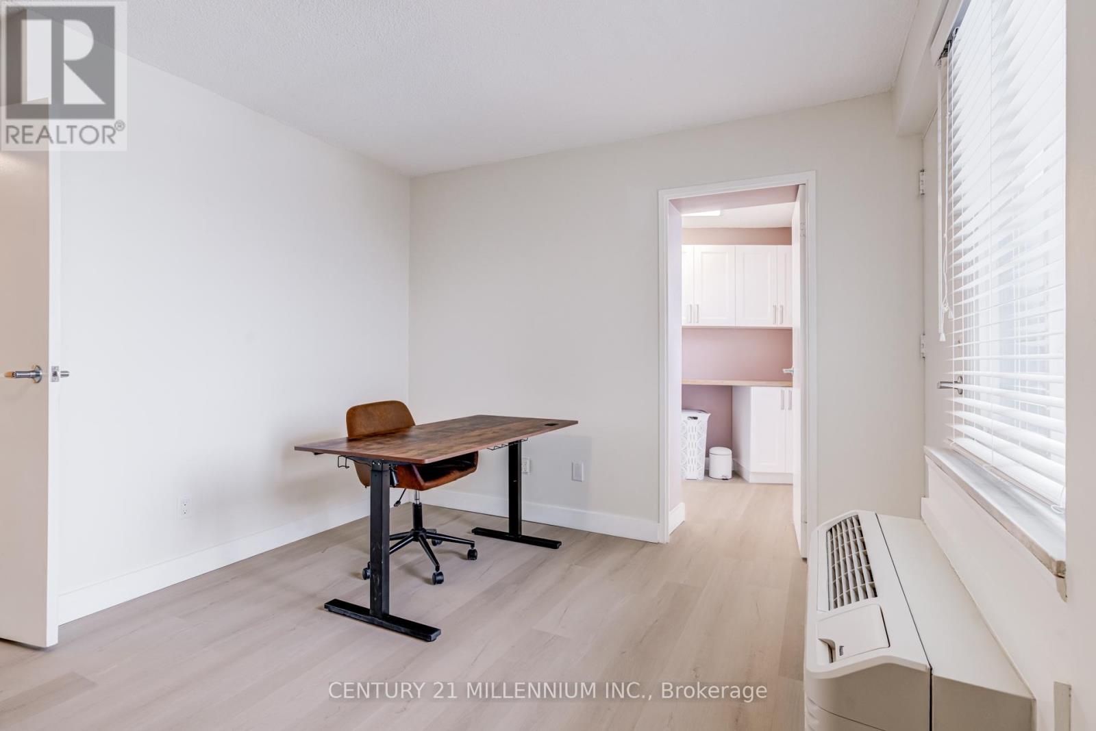 617 - 1000 Cedarglen Gate, Mississauga, Ontario  L5C 3Z5 - Photo 14 - W12829800