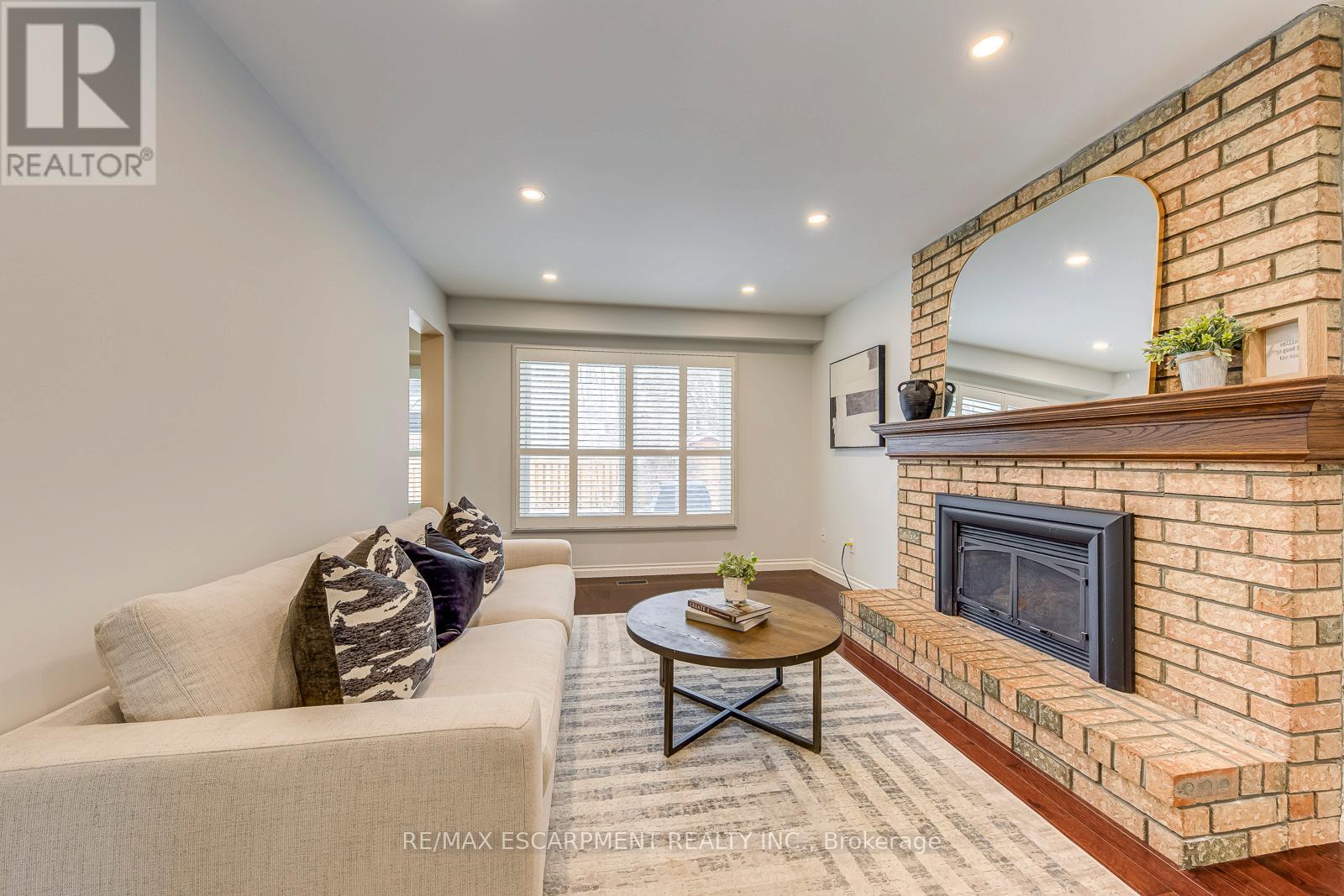 2223 Vista Drive, Burlington, Ontario  L7M 3N5 - Photo 20 - W12829810