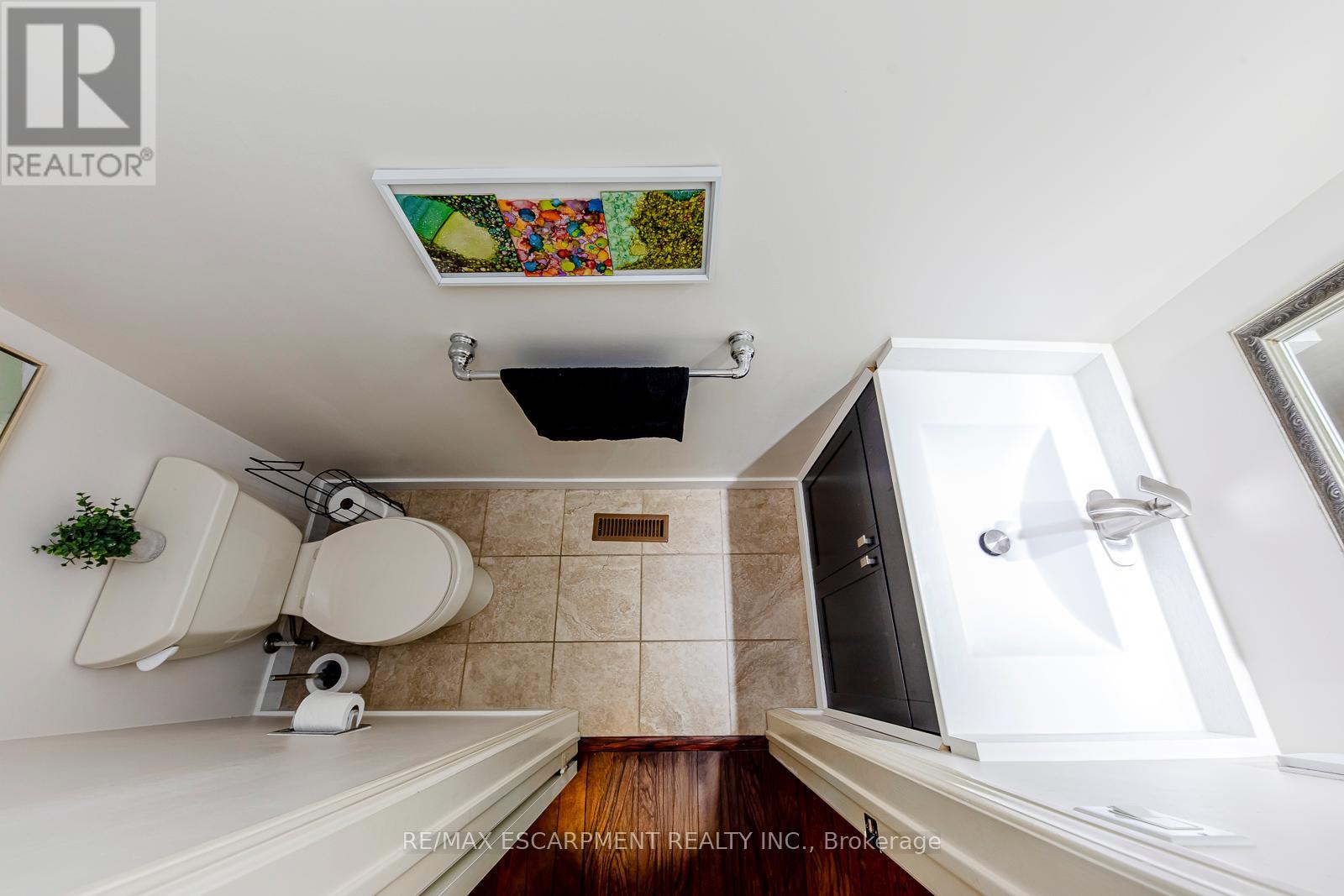 2223 Vista Drive, Burlington, Ontario  L7M 3N5 - Photo 22 - W12829810