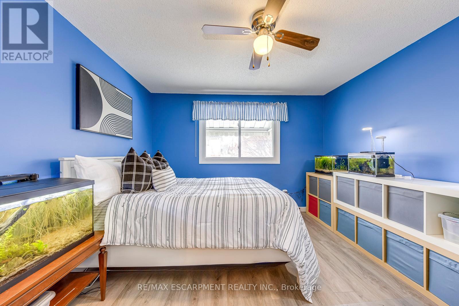 2223 Vista Drive, Burlington, Ontario  L7M 3N5 - Photo 32 - W12829810