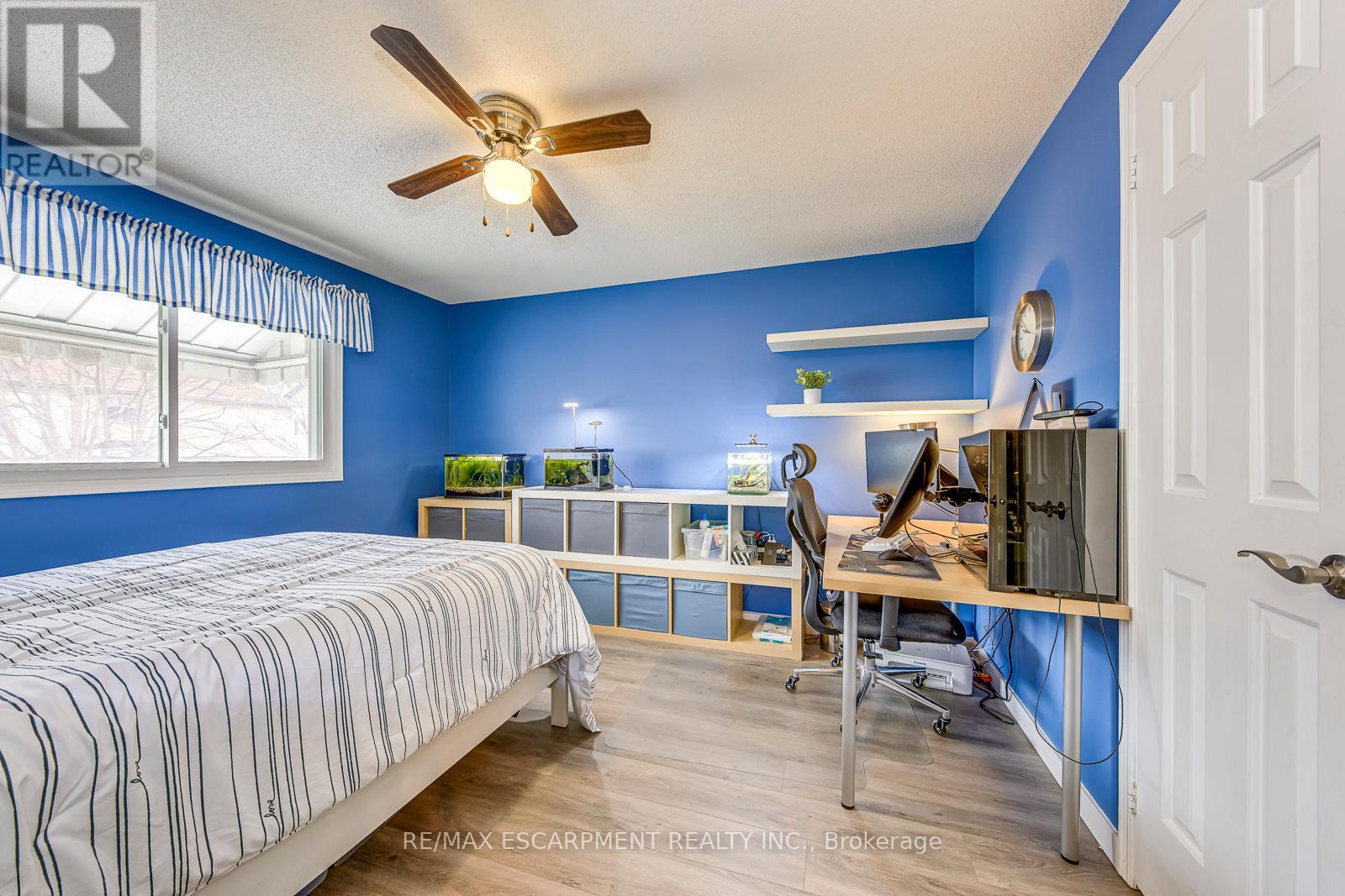 2223 Vista Drive, Burlington, Ontario  L7M 3N5 - Photo 33 - W12829810