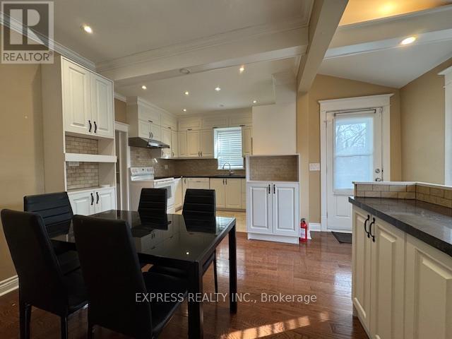 126 Sixteenth Street, Toronto (New Toronto), Ontario  M8V 3K1 - Photo 11 - W12829828