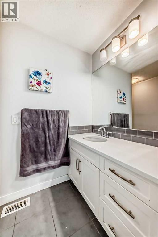366 Auburn Bay Avenue Se, Calgary, Alberta  T3M 2C8 - Photo 19 - A2281637