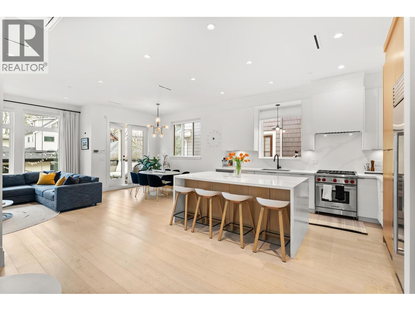 3123 W 16TH AVENUE, Vancouver, British Columbia