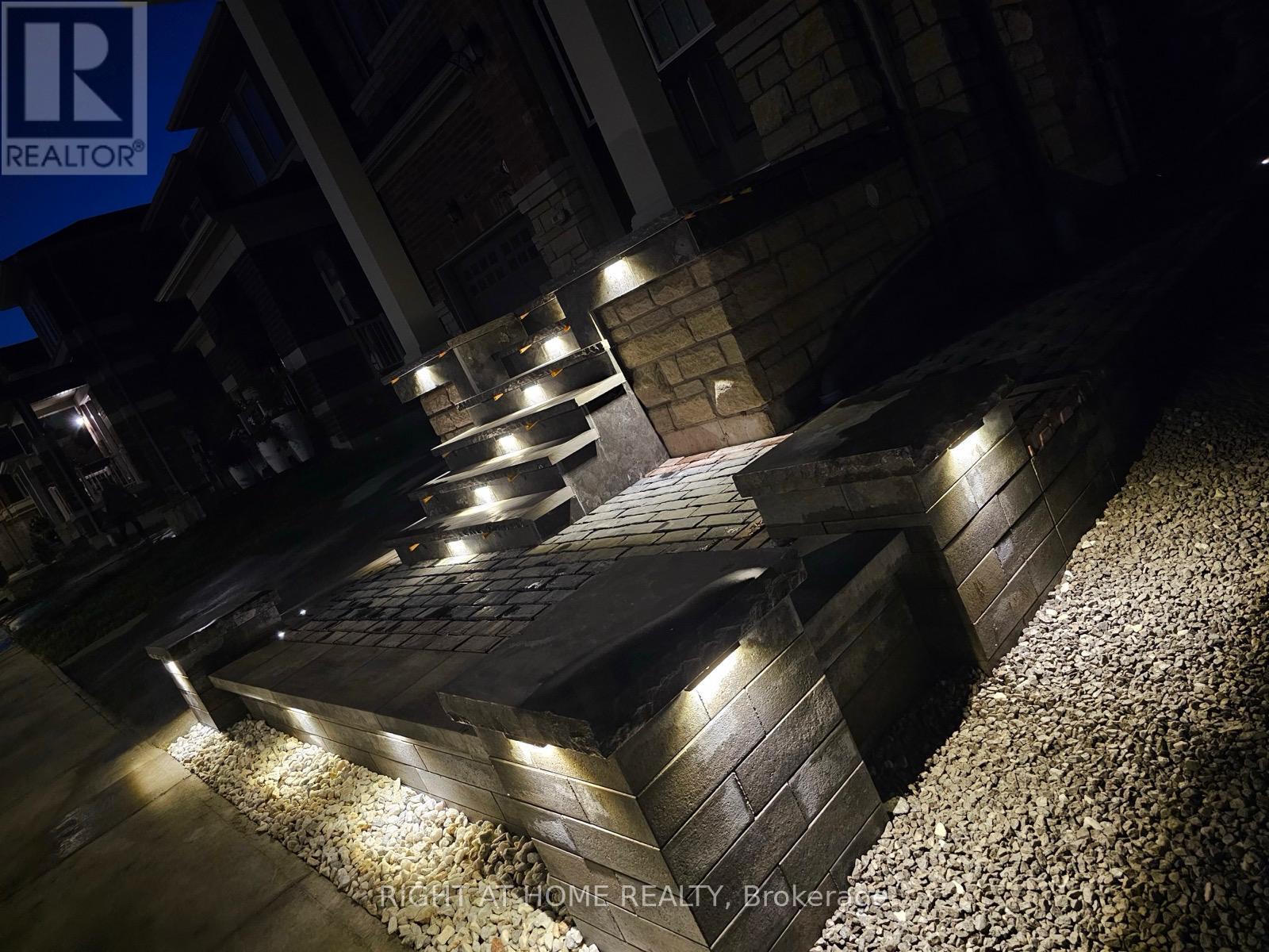 1174 Sepia Square, Pickering, Ontario  L1X 0H1 - Photo 47 - E12819920