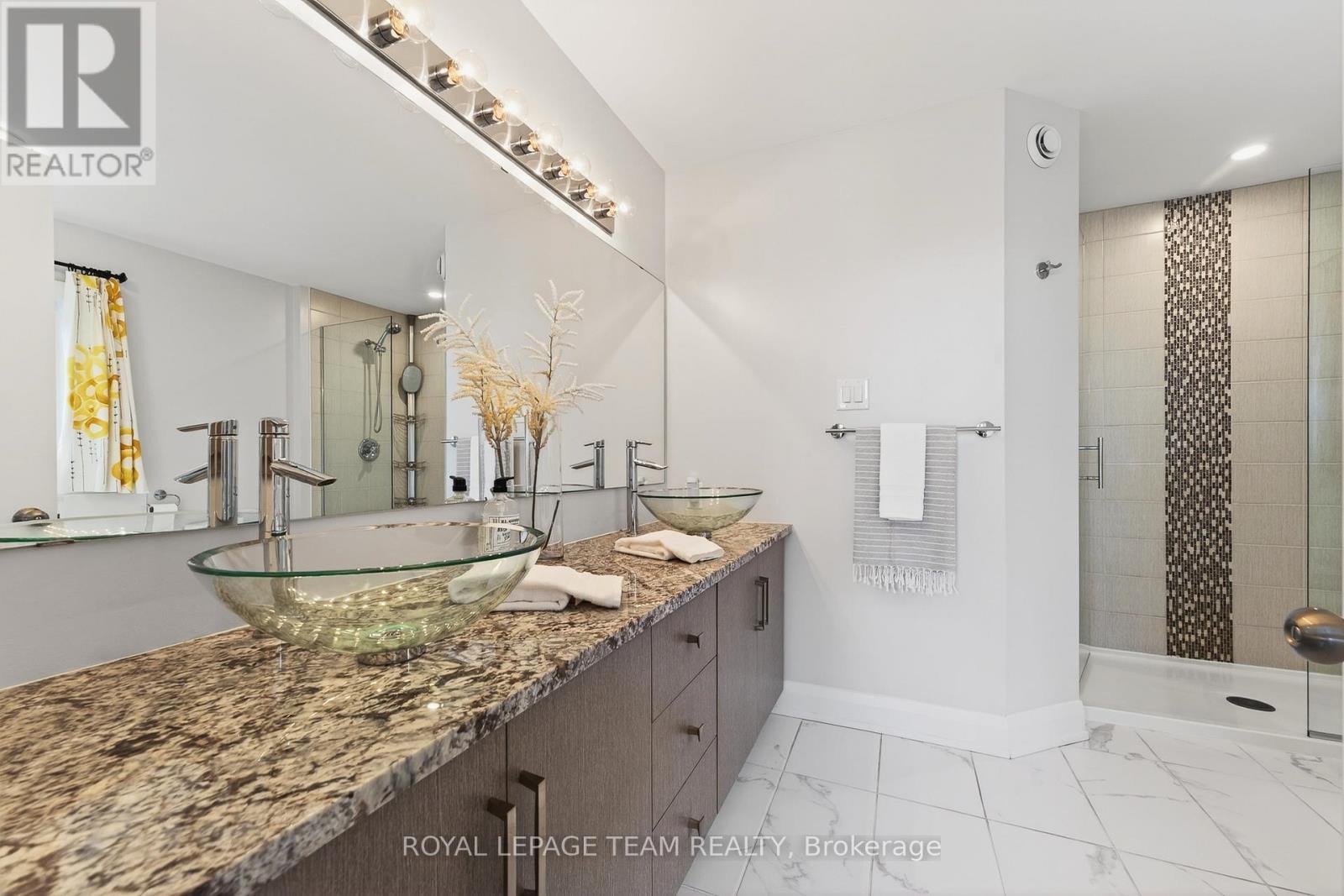 138 Stonemeadow Drive, Ottawa, Ontario  K2M 0G9 - Photo 36 - X12819246