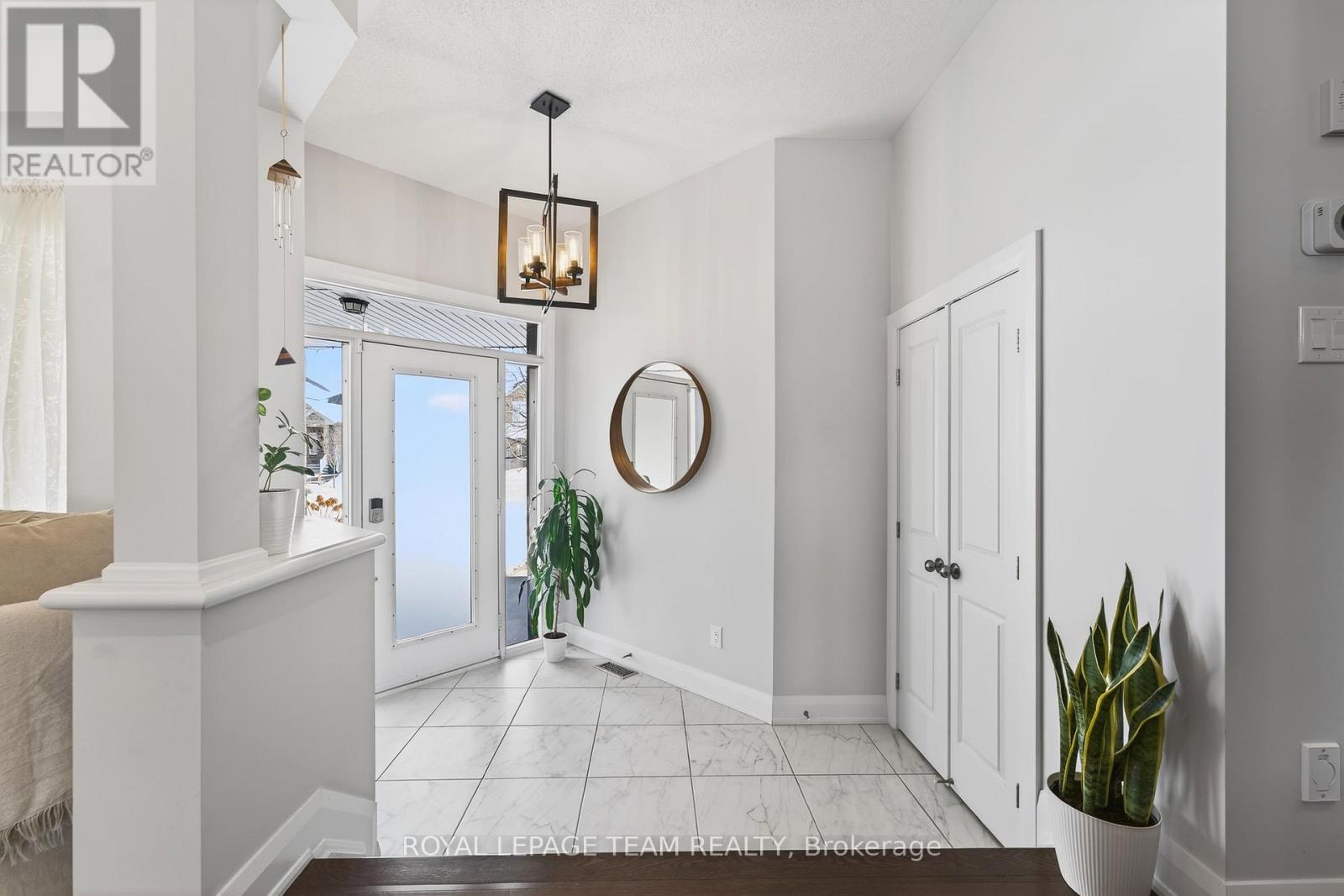 138 Stonemeadow Drive, Ottawa, Ontario  K2M 0G9 - Photo 6 - X12819246