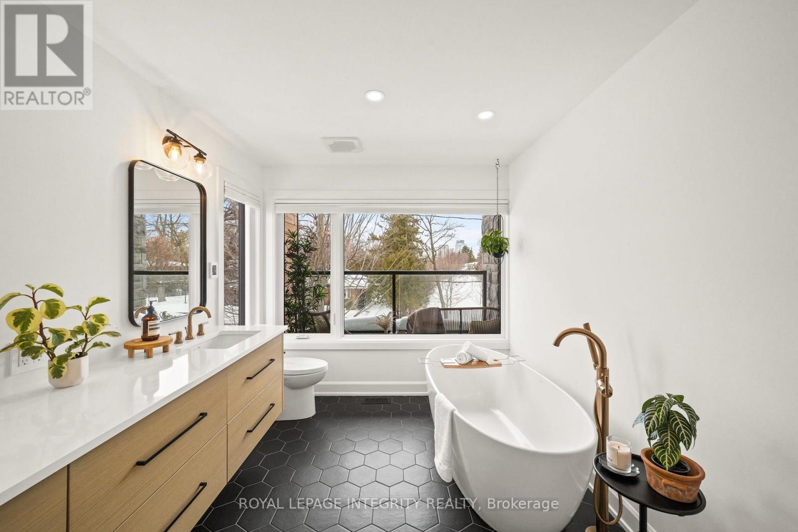 276 Clare Street, Ottawa, Ontario  K1Z 7E3 - Photo 24 - X12827478