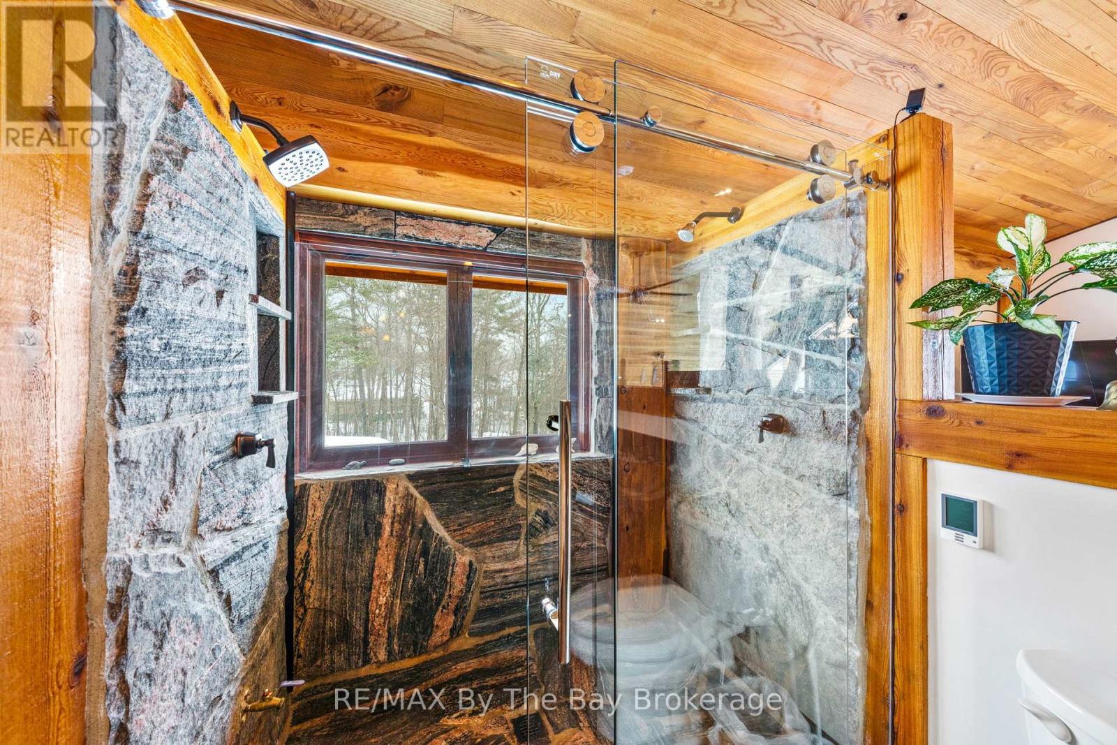 189 Koetsier Lane, Georgian Bay, Ontario  P0E 1E0 - Photo 31 - X12829874