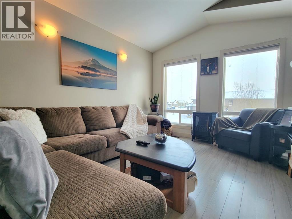 7418 115a Street, Grande Prairie, Alberta T8W 0J3 - Photo 3 - A2288442