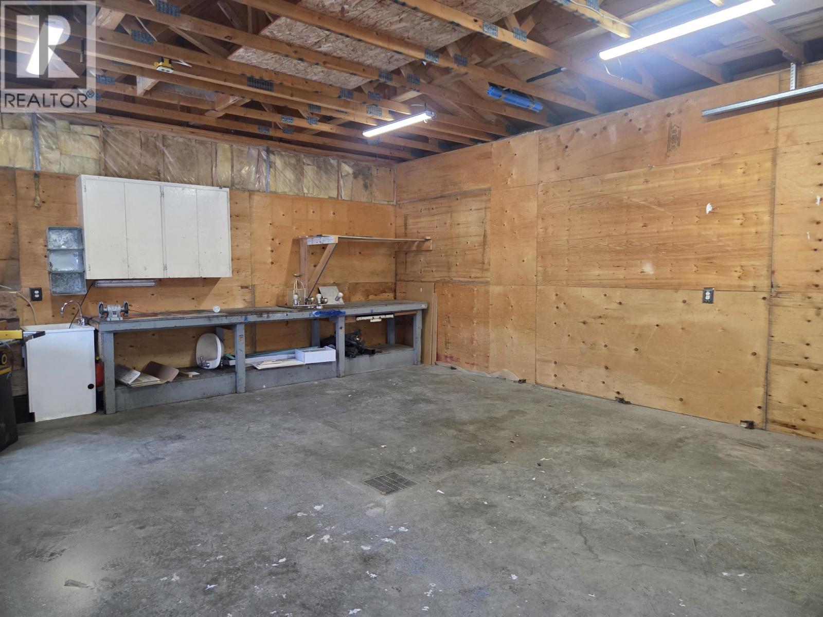 1450 Fraser Crescent, Prince George, British Columbia  V2M 3Y2 - Photo 8 - R3094334