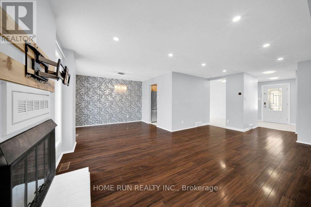 47 Coolspring Crescent, Ottawa, Ontario  K2E 7M9 - Photo 10 - X12829888