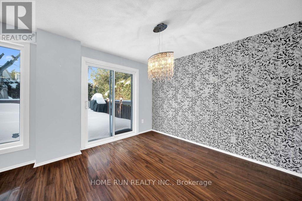 47 Coolspring Crescent, Ottawa, Ontario  K2E 7M9 - Photo 12 - X12829888