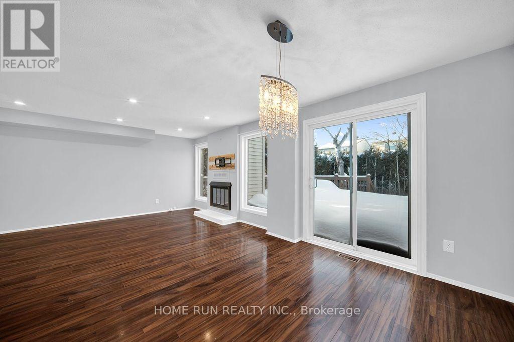 47 Coolspring Crescent, Ottawa, Ontario  K2E 7M9 - Photo 14 - X12829888