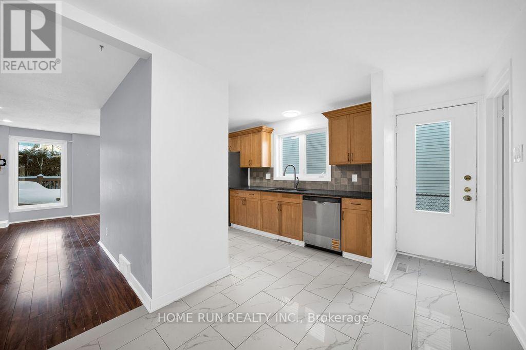 47 Coolspring Crescent, Ottawa, Ontario  K2E 7M9 - Photo 20 - X12829888