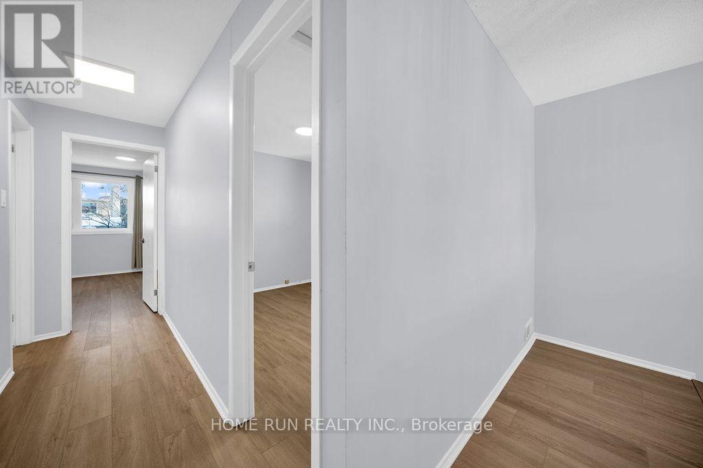 47 Coolspring Crescent, Ottawa, Ontario  K2E 7M9 - Photo 23 - X12829888