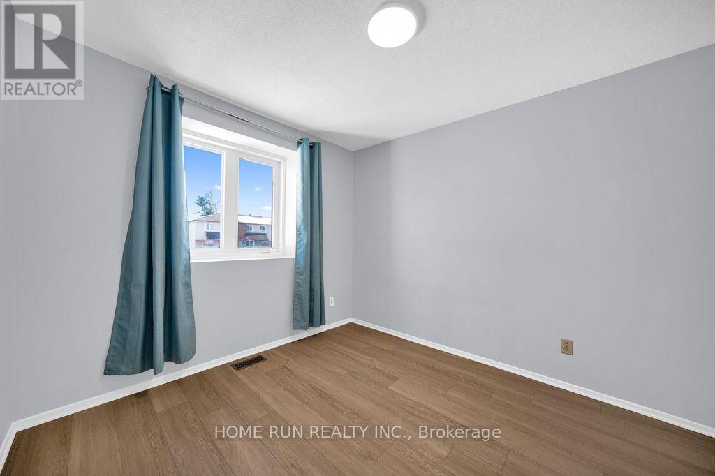 47 Coolspring Crescent, Ottawa, Ontario  K2E 7M9 - Photo 32 - X12829888