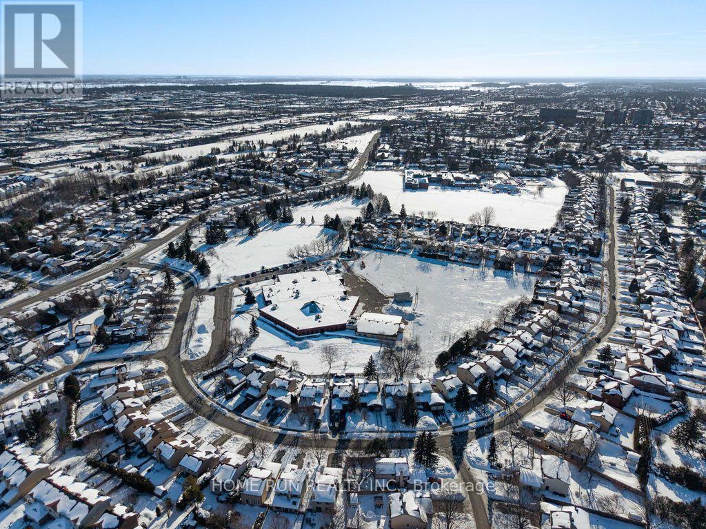 47 Coolspring Crescent, Ottawa, Ontario  K2E 7M9 - Photo 49 - X12829888