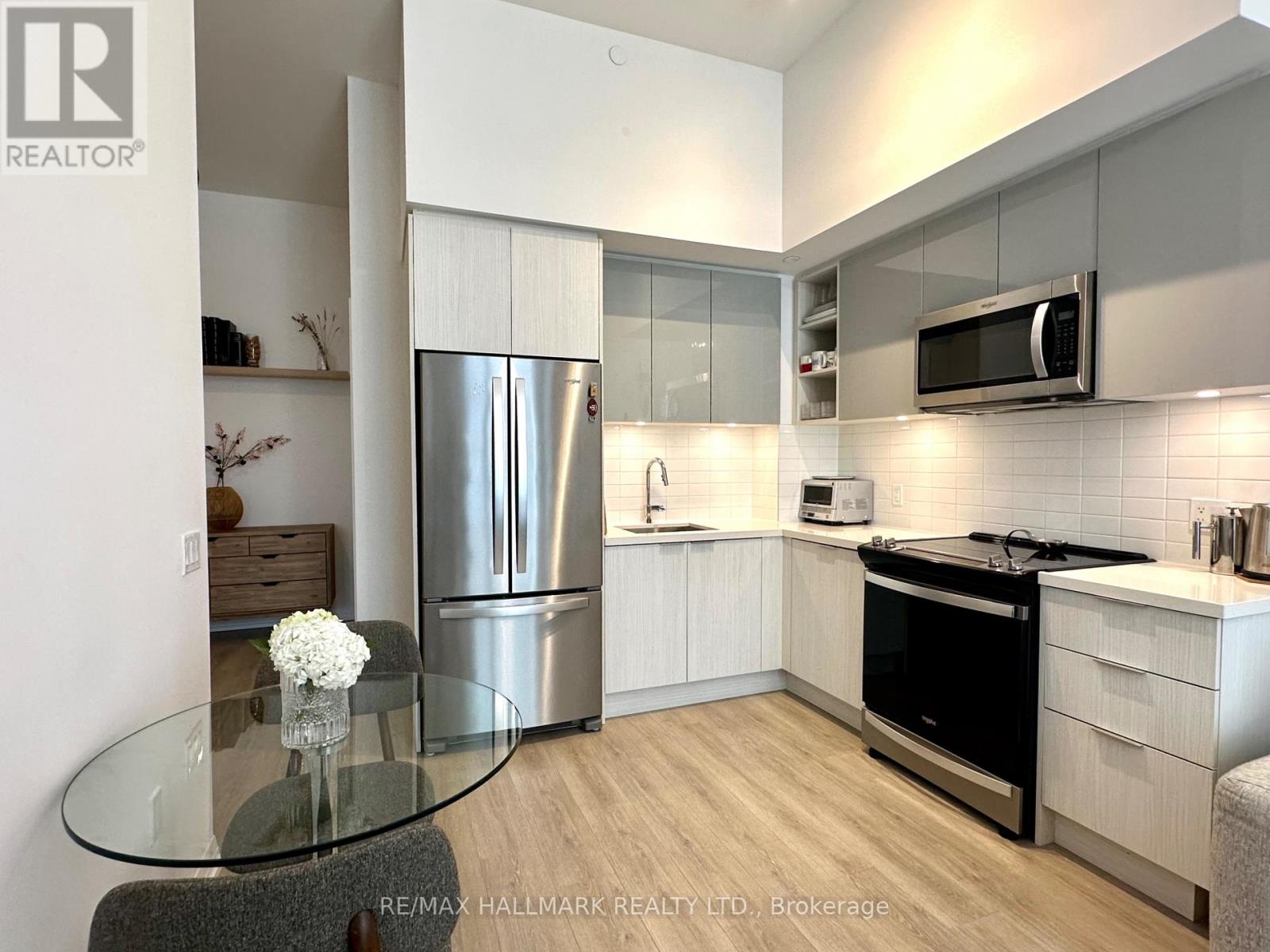 214 - 50 Dunfield Avenue, Toronto, Ontario M4S 0E4 - Photo 5 - C12791092