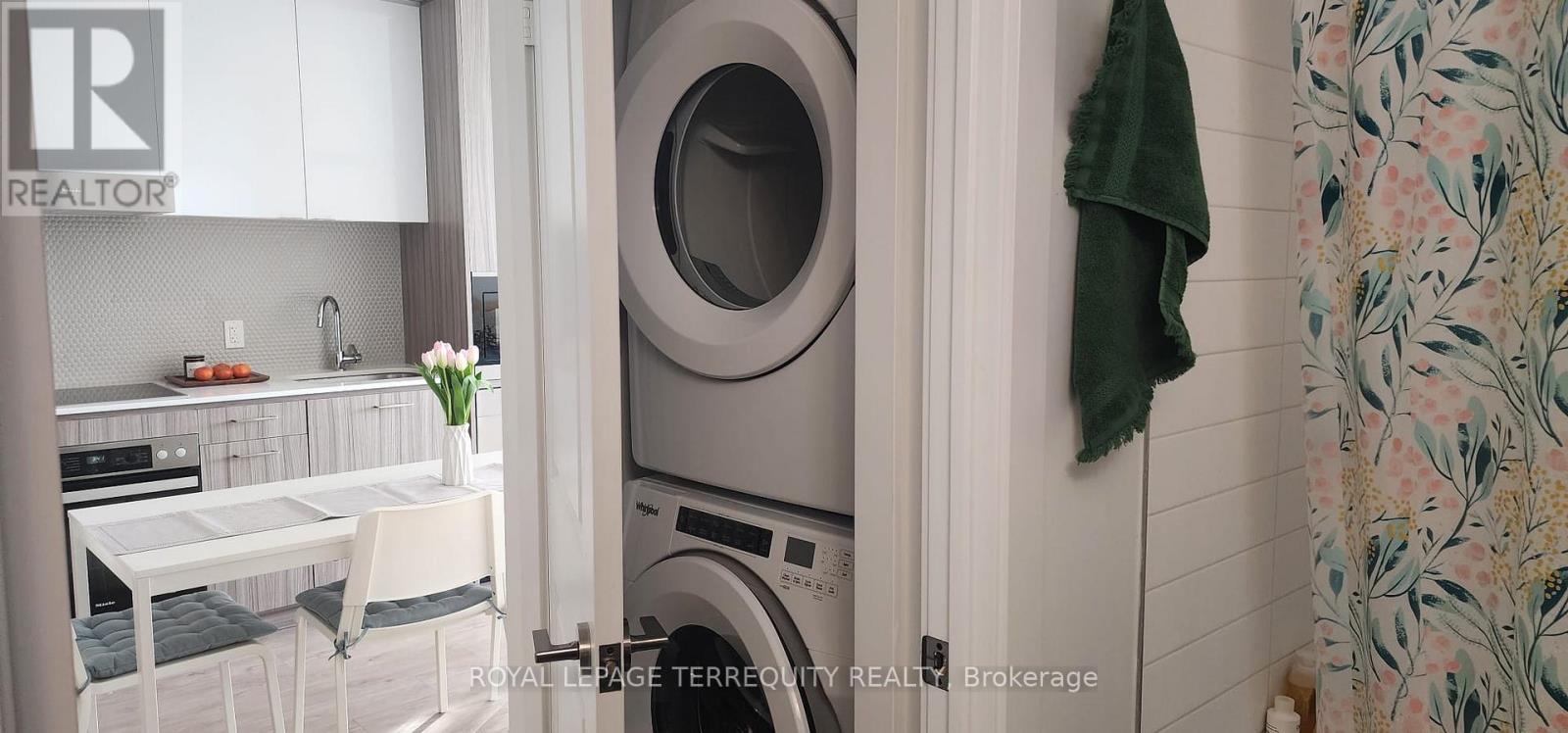 501 - 11 Lillian Street, Toronto, Ontario  M4S 0C3 - Photo 22 - C12816300