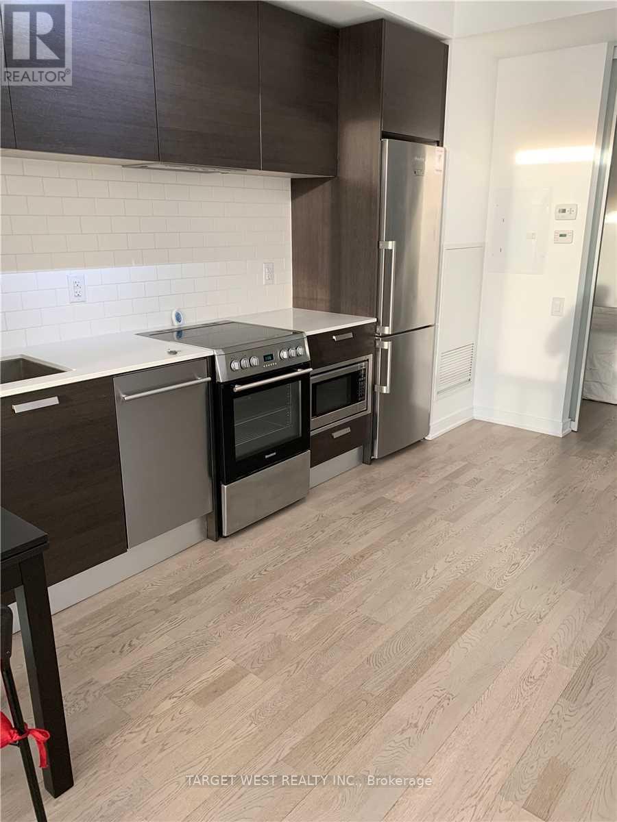 1014 - 57 St. Joseph Street, Toronto (Bay Street Corridor), Ontario  M5S 0C5 - Photo 10 - C12828794