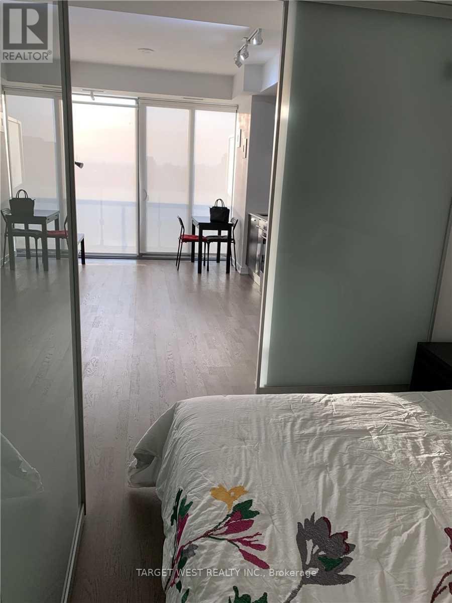 1014 - 57 St. Joseph Street, Toronto (Bay Street Corridor), Ontario  M5S 0C5 - Photo 8 - C12828794