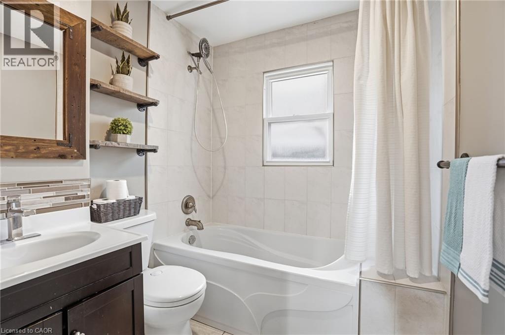 40 Runcorn Street, St. Catharines, Ontario  L2M 1N8 - Photo 16 - 40808370