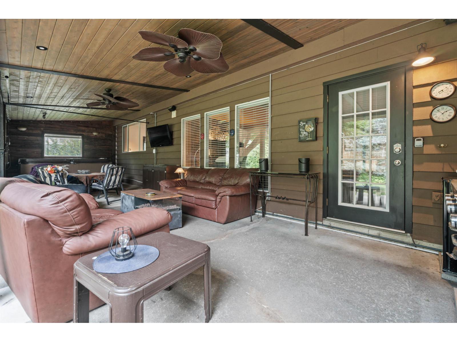 1752 Cedar Place, Agassiz, Agassiz, British Columbia V0M 1A2 - Photo 28 - R3093284