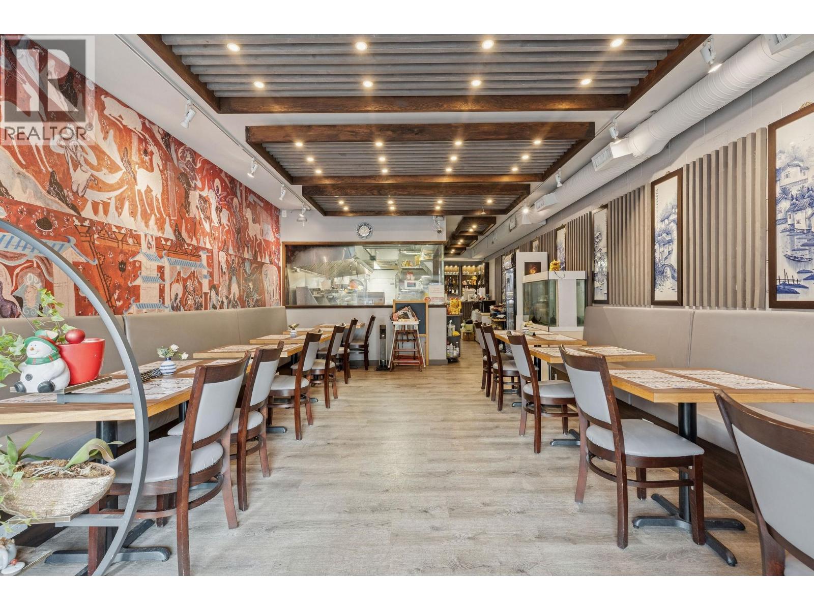 1739 Robson Street, Vancouver, British Columbia V6G 1C9 - Photo 2 - C8074738